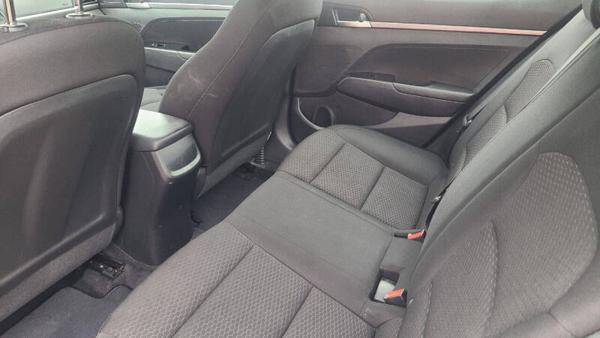 Thumbnail of 2019 HYUNDAI Elantra